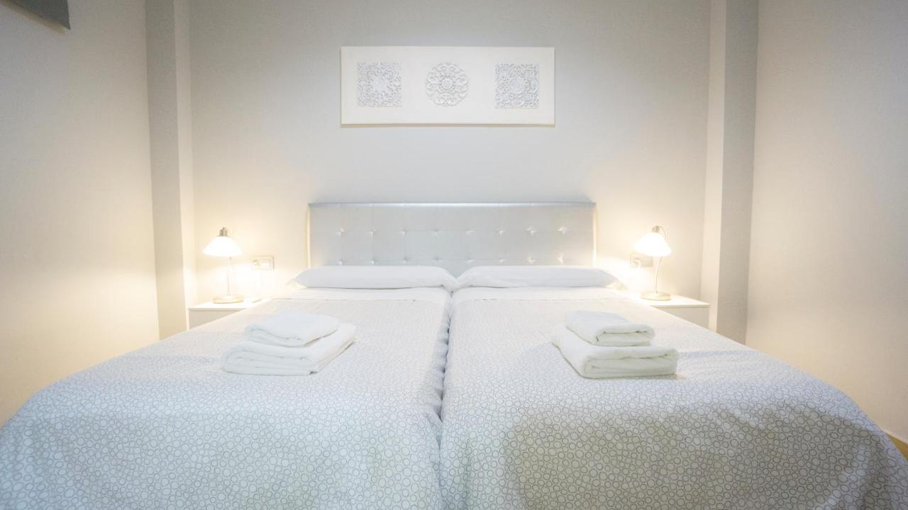 Deluxe Apartment In La Giralda Севилья Экстерьер фото